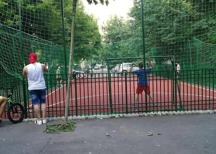 Parklake 4 7 Persoane Бухарест